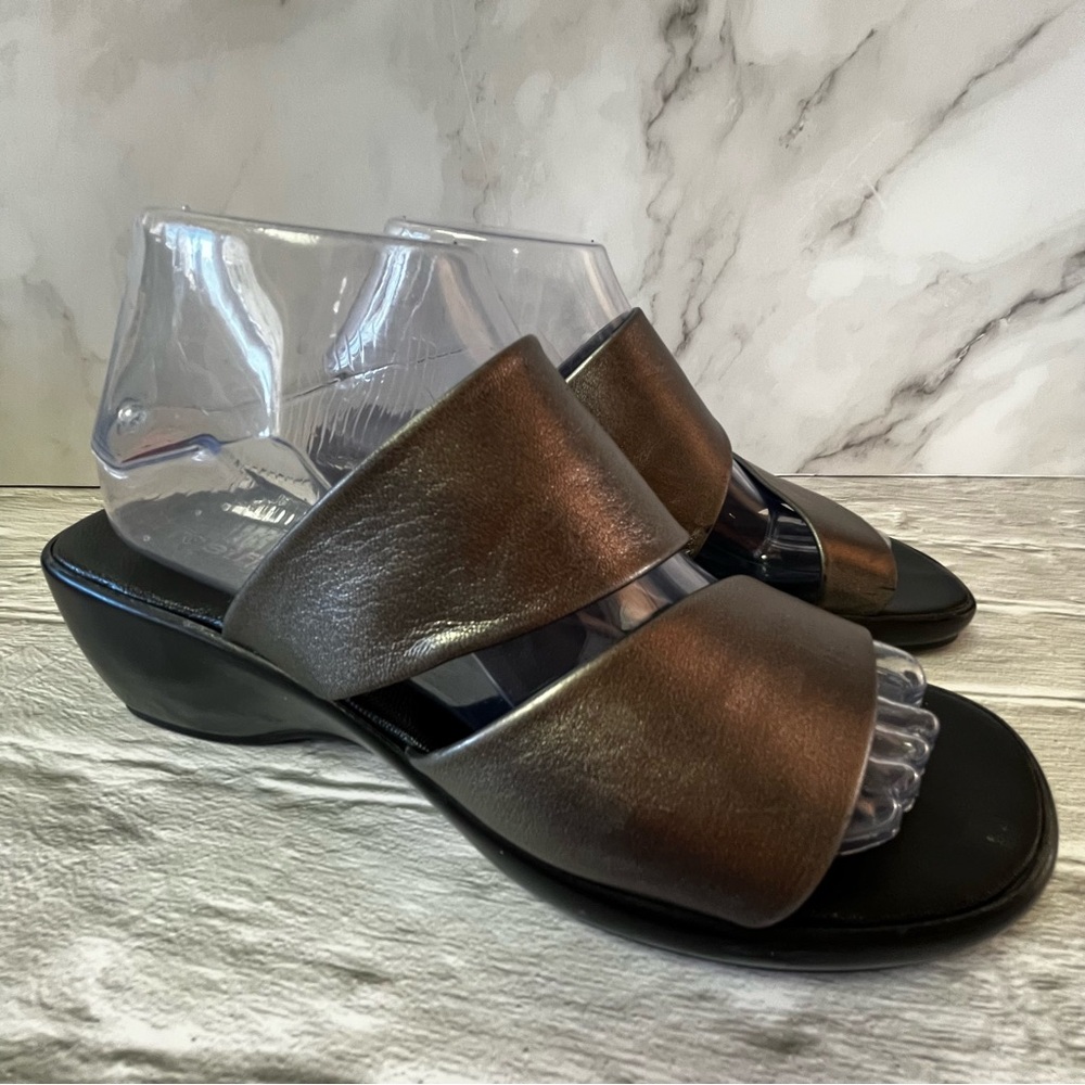 Feet First Metallic Steel Grey Double Strap Sandals